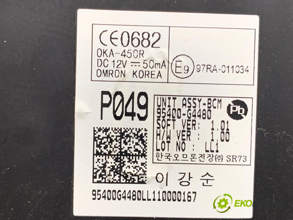 HYUNDAI i30 liftback 2018 88 kW 1.0 T-GDI 998 Modul BCM 95400-G4480 (Riadiaca jednotka ostatné)