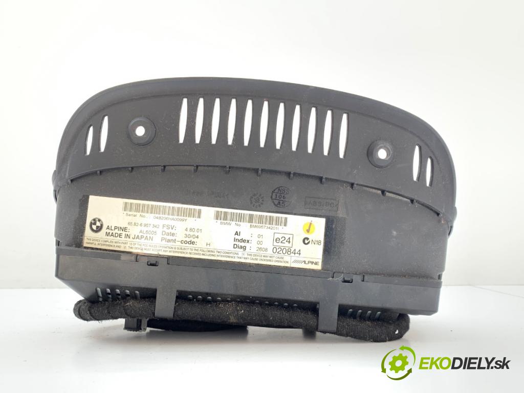 BMW E60 sedan 2004 125 kW 520 i 2171 Displej 6957342 (Přístrojová deska)