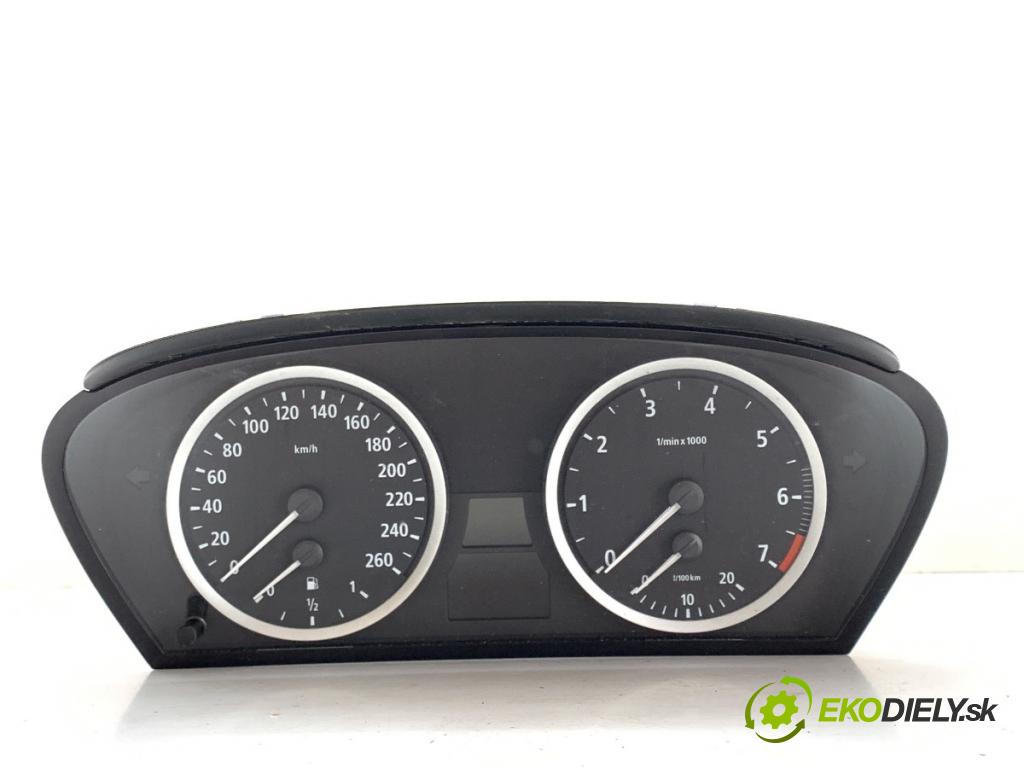 BMW E60 sedan 2004 125 kW 520 i 2171 Prístrojovka 6958592 (Prístrojová doska)