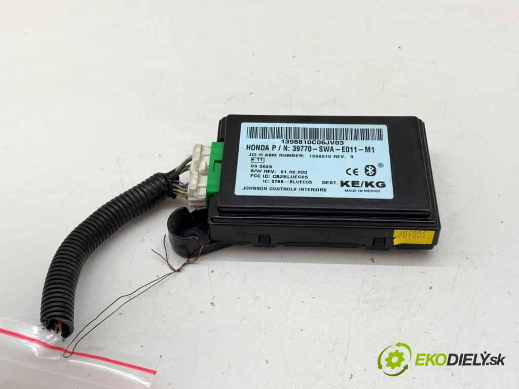 HONDA CR-V III SUV 2007 103 kW 2.2 i-CTDi 4WD (RE6) 2204 Modul BLUETOOTH 39770-SWA-E011-M1 (Riadiaca jednotka ostatné)