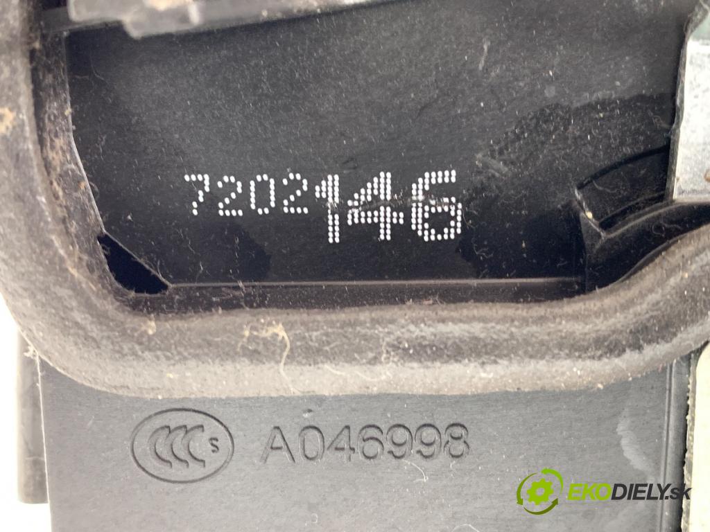 BMW E61 Kombi 2007 173 kW 530 d 2993 zámok Dvere pravy predný 7202146