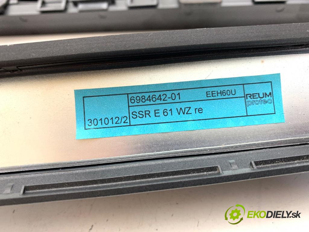 BMW E61 Kombi 2007 173 kW 530 d 2993 Roleta Dvere pravy zad