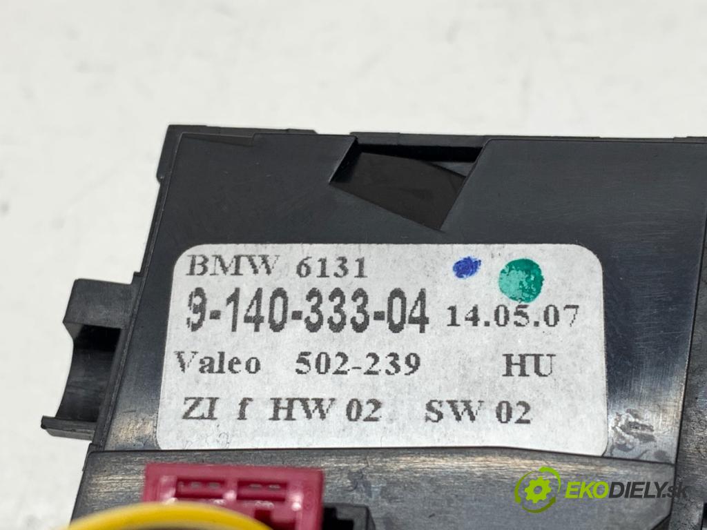 BMW E61 Kombi 2007 173 kW 530 d 2993 Prepínač ohrievania, vyhrievania sedačky 9140333 (Prepínacie páčky pod volantom)