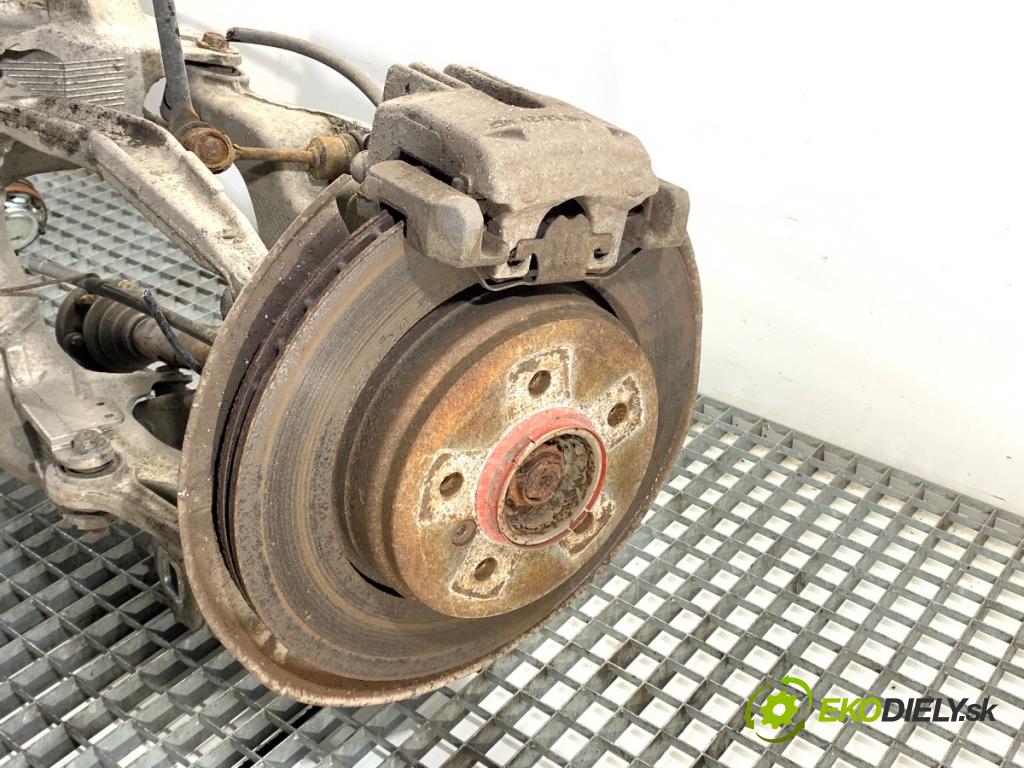BMW E60 sedan 2004 125 kW 520 i 2171 Výstuha zad 6761904