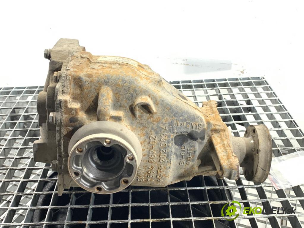 BMW E61 Kombi 2008 130 kW 520 d 1995 Most ,diferenciál zad 7560591