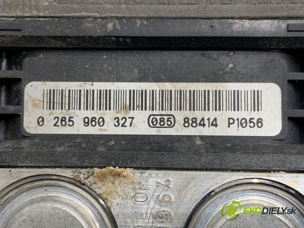 BMW E61 Kombi 2008 130 kW 520 d 1995 Pumpa ABS 6783360 (Pumpa ABS)