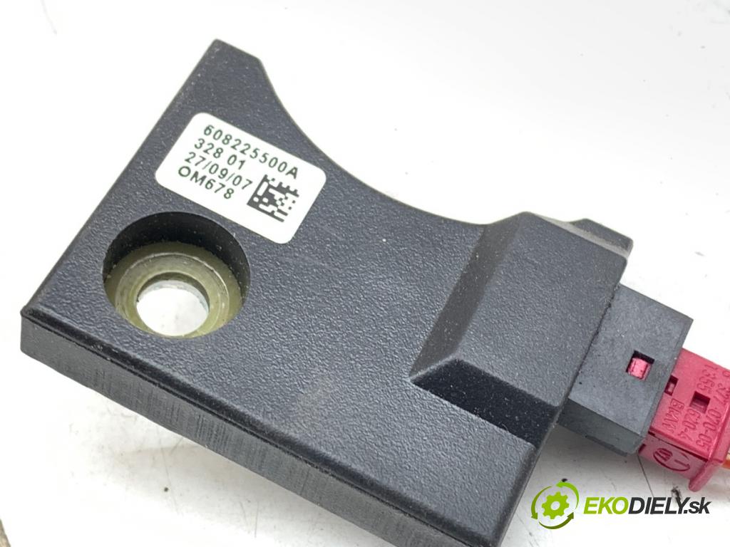 BMW E61 Kombi 2008 130 kW 520 d 1995 Motor O PASA volantu 608225600A