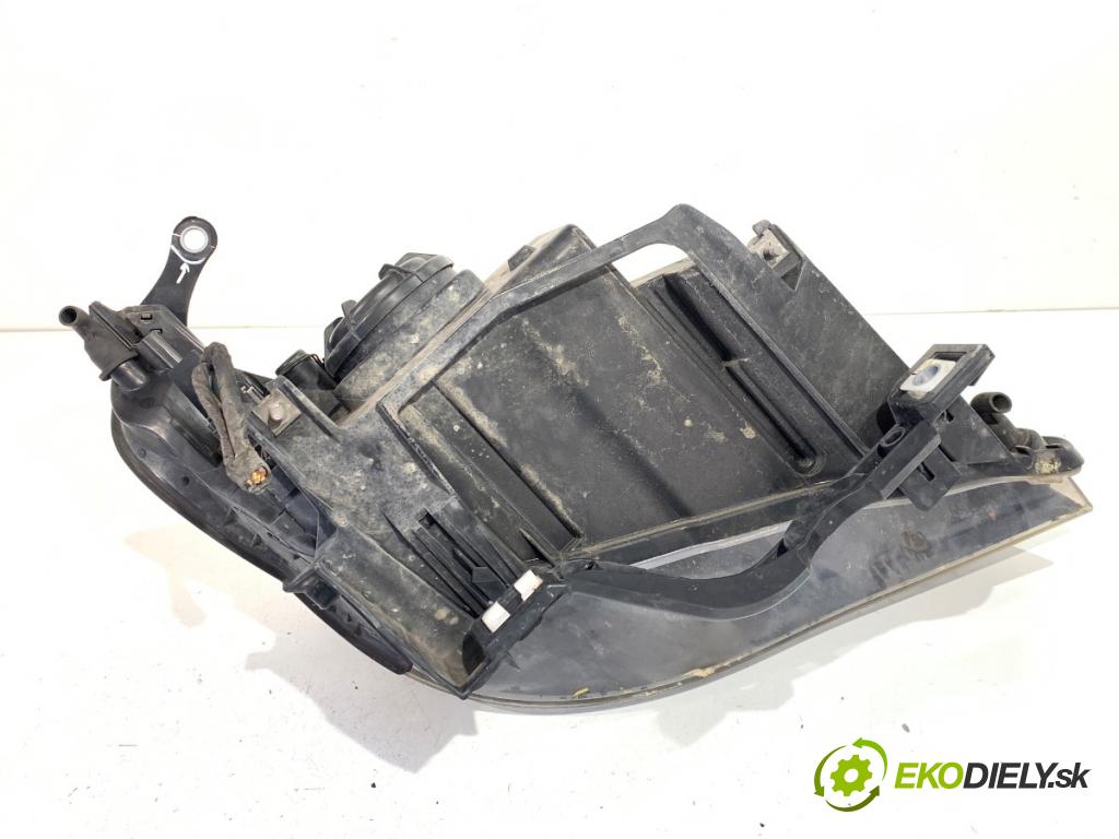 BMW E60 sedan 2004 125 kW 520 i 2171 Svetlomet ľavy predný