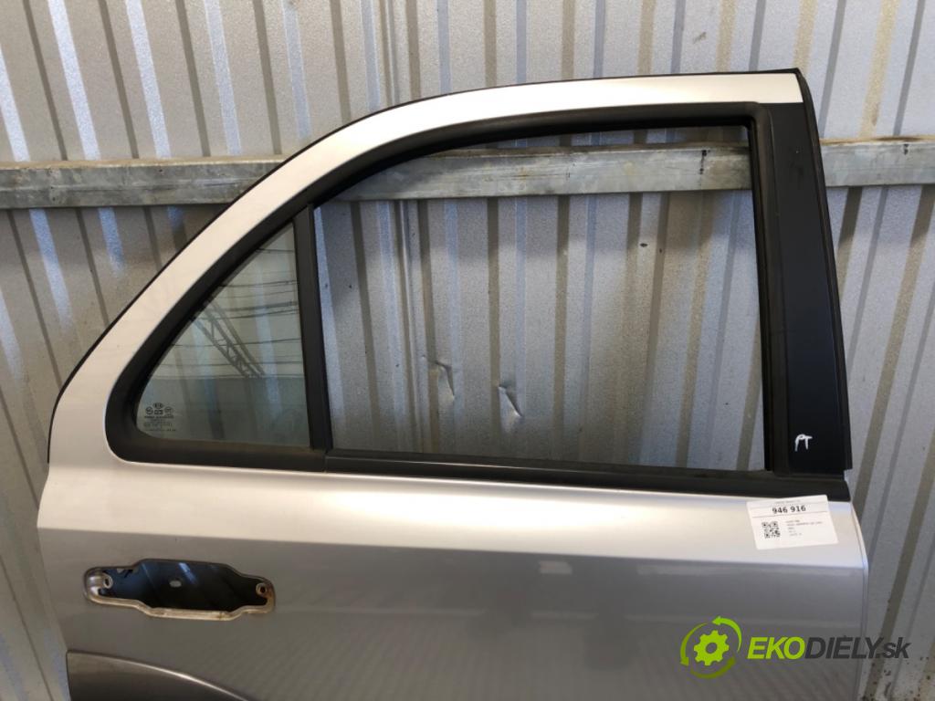 KIA SORENTO I SUV 2008 125 kW 2.5 CRDi 2497 dveře pravý zadní část