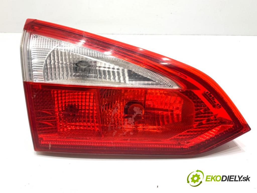 FORD FOCUS III Kombi 2013 92 kW 1.0 EcoBoost 998 Svetlo ľavy zad vnútorná BM51-13A603-BC