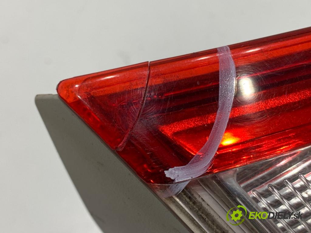 FORD FOCUS III Kombi 2013 92 kW 1.0 EcoBoost 998 Svetlo ľavy zad vnútorná BM51-13A603-BC