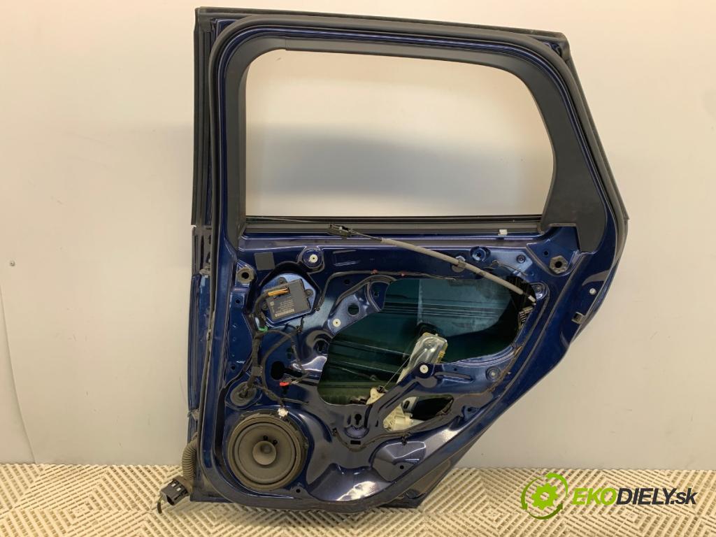FORD FOCUS III Kombi 2013 92 kW 1.0 EcoBoost 998 dveře pravý zadní část