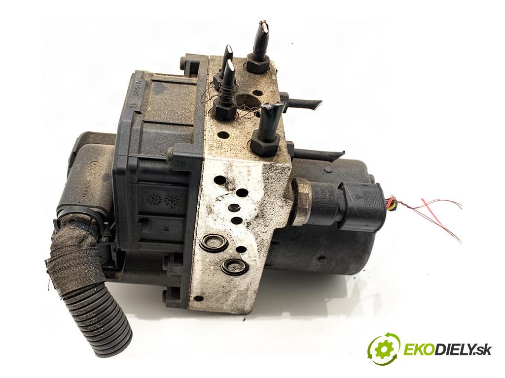 AUDI A6 C5 Kombi 2003 132 kW 2.5 TDI quattro 2496 Pumpa ABS 0265950054 (Pumpa ABS)