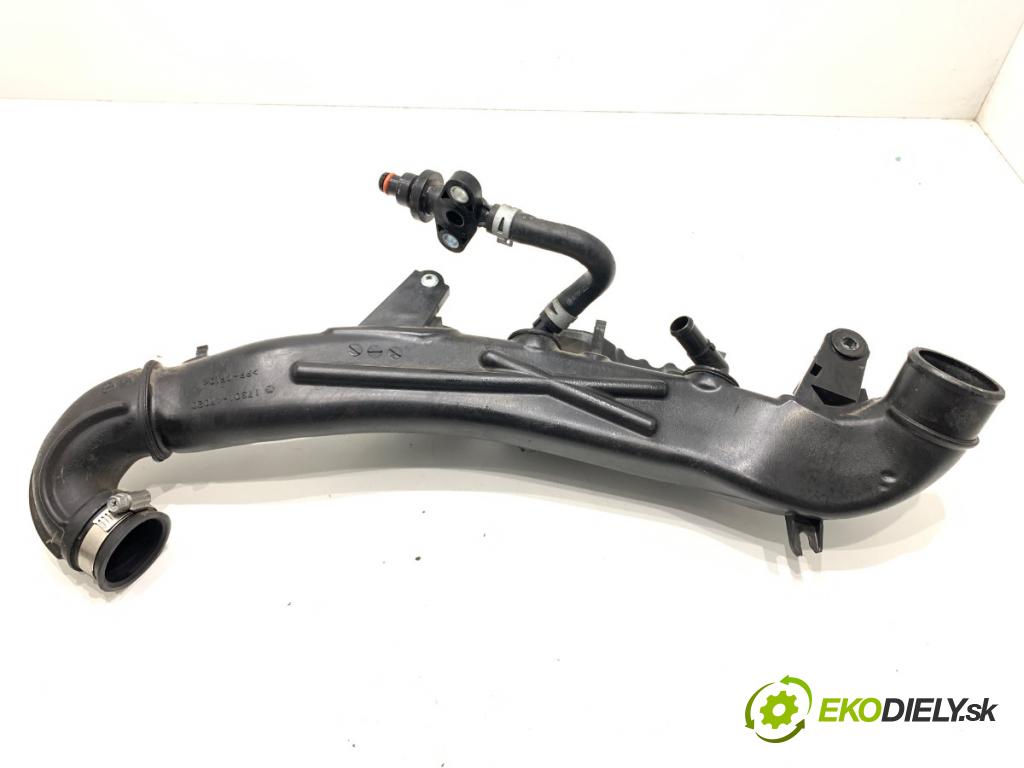TOYOTA C-HR SUV 2020 85 kW 1.2 (NGX10_) 1197 Rúra vzduchu 17301-47020