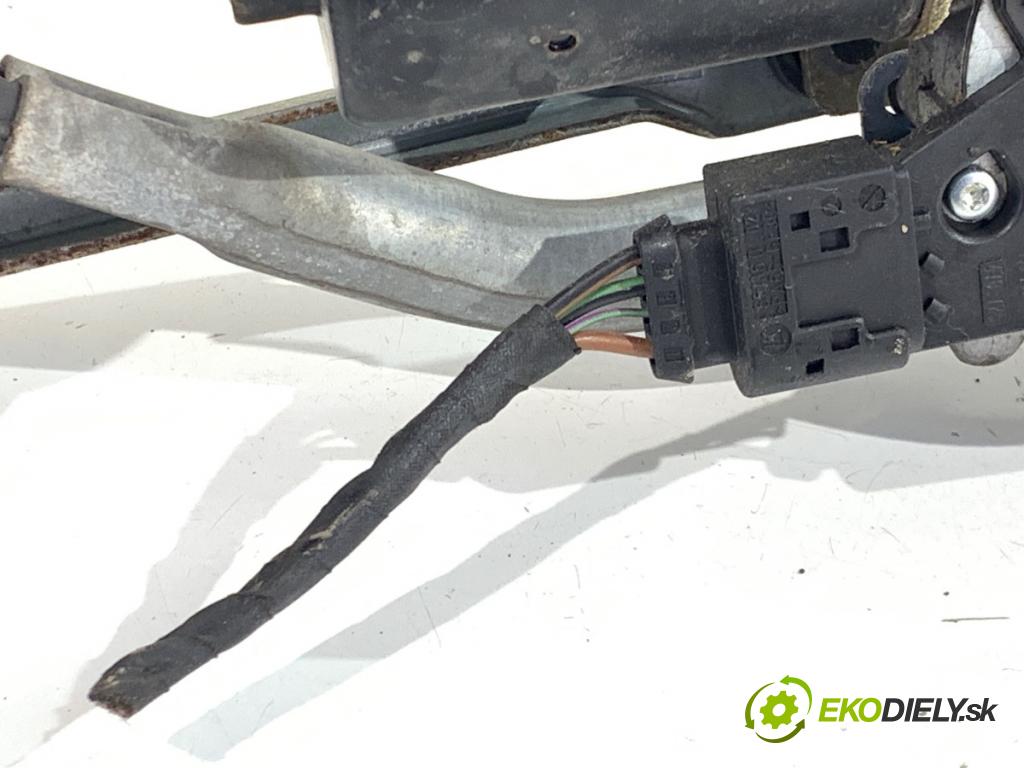 BMW E60 sedan 2004 125 kW 520 i 2171 Mechanizmus stieračov predný 6934279 (Motorček stieračov predný)