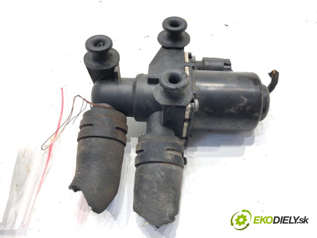 BMW E60 sedan 2004 125 kW 520 i 2171 magnetický ventil vody 6920226 (Elektrosoučásti ostatní)