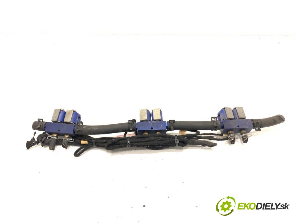 BMW E60 sedan 2004 125 kW 520 i 2171 vstrekovač LPG 67R-011049