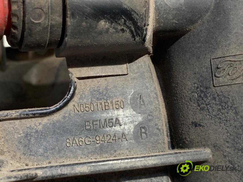 FORD FIESTA MK7 liftback 2008 60 kW 1.25 1242 potrubí sání 8A6G-9424-AB (Sací potrubí)