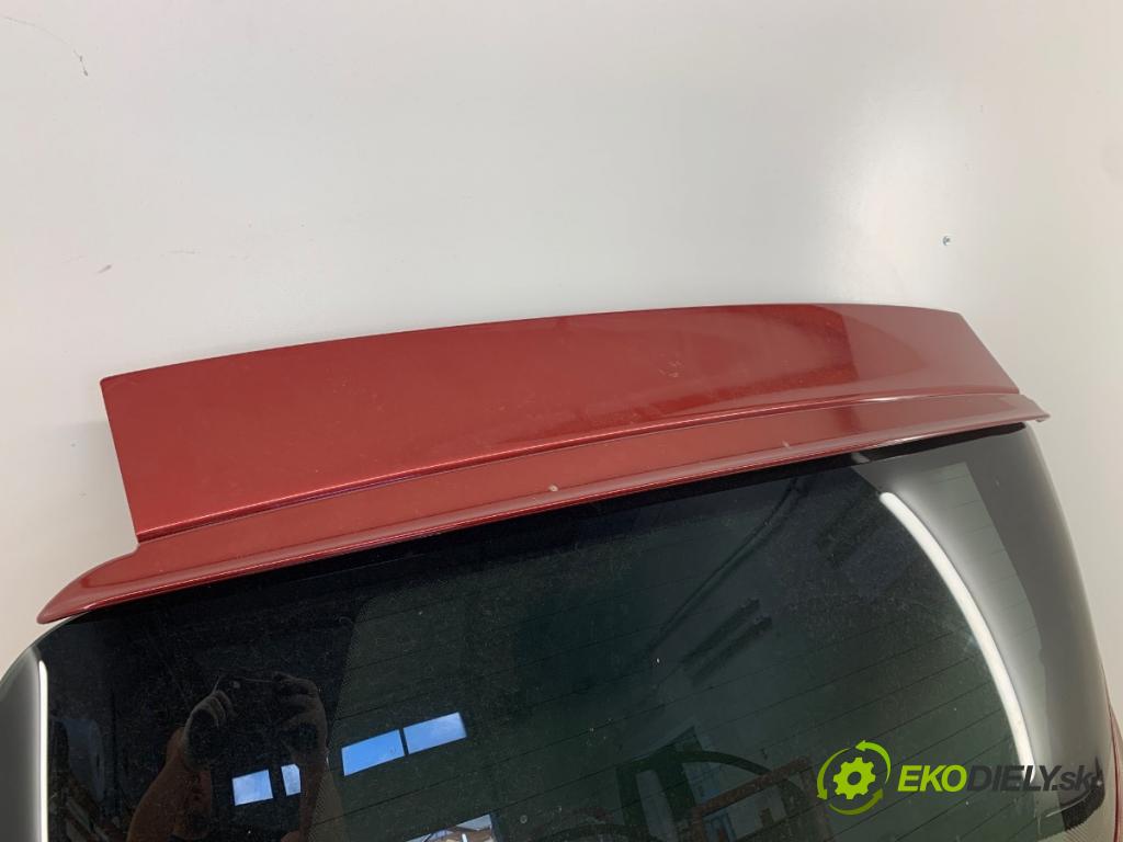 FIAT BRAVO II liftback 2007 110 kW 1.4 T-Jet (198AXF1B) 1368 kapota zadní část