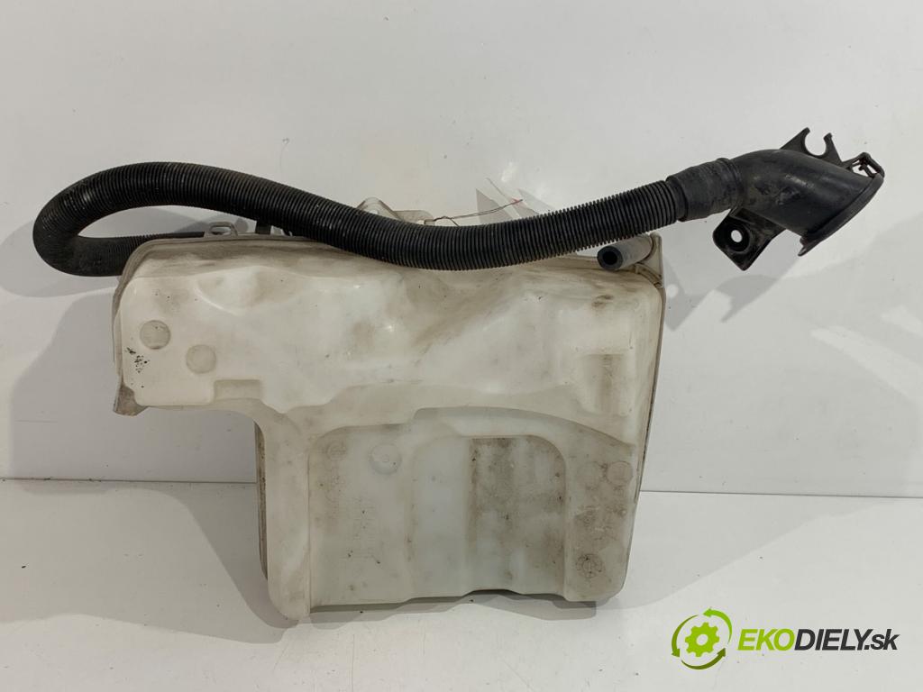 BMW E61 Kombi 2007 173 kW 530 d 2993 nádržka ostřikovačů 7179449