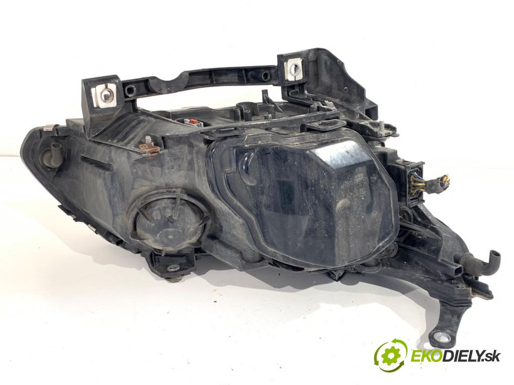 BMW E61 Kombi 2007 173 kW 530 d 2993 Svetlomet ľavy predný XENON 7177739