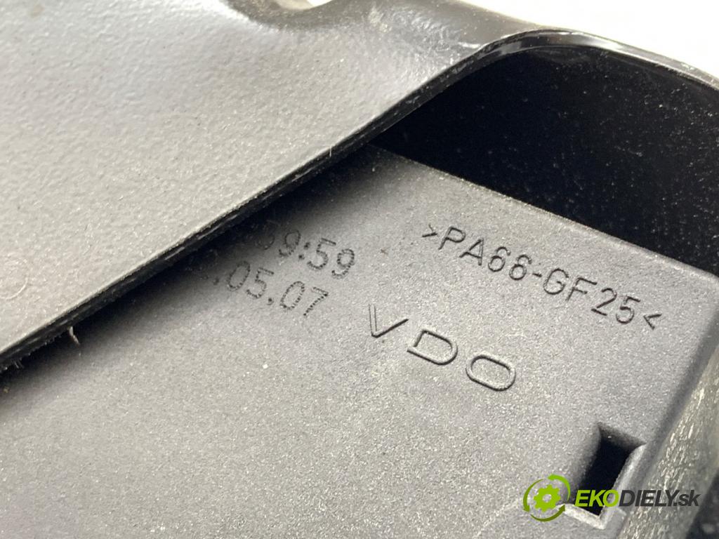 BMW E61 Kombi 2007 173 kW 530 d 2993 zámok dveří zadní část 7197081