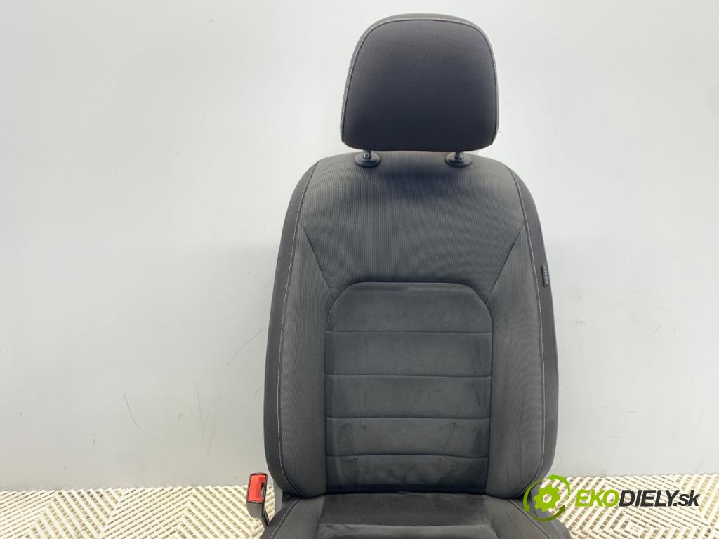 VW GOLF VII Kombi 2015 81 kW 1.6 TDI 1598 Sedadlo ľavy predný
