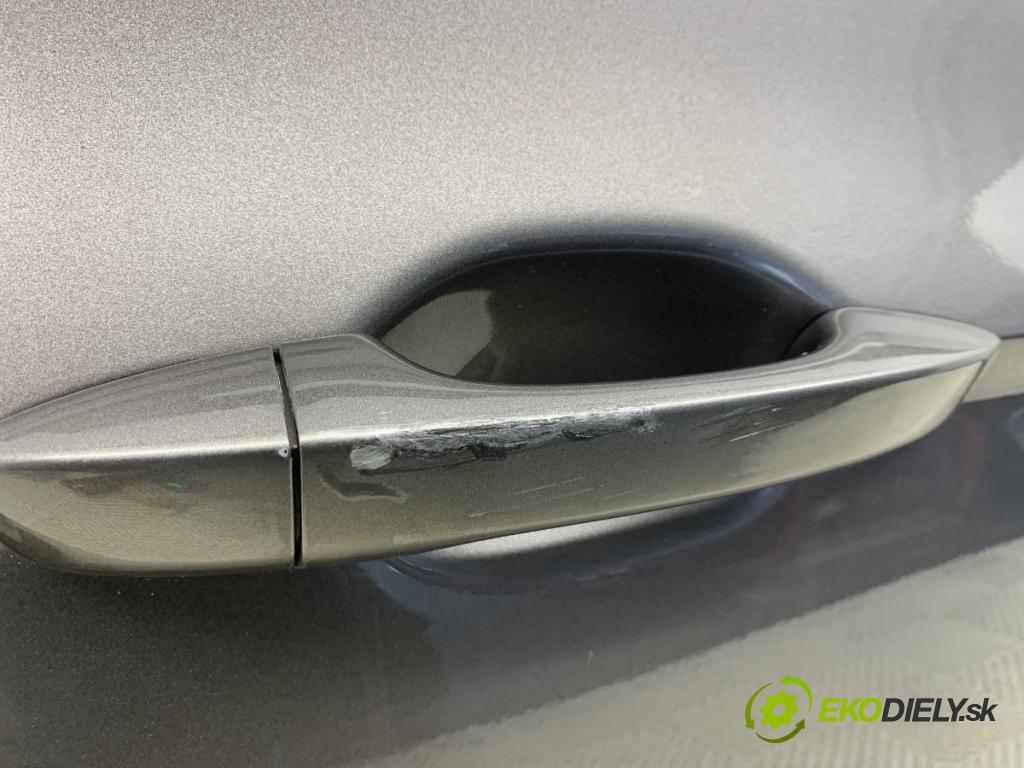 VW GOLF VII Kombi 2015 81 kW 1.6 TDI 1598 Dvere pravy predný