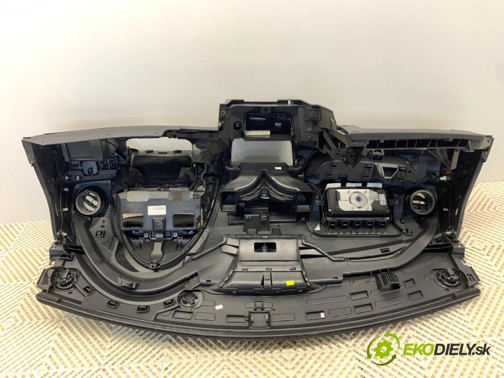 RENAULT CLIO IV liftback 2018 54 kW 1.2 16V 1149 Palubná doska VANKÚŠ: spolujazdca 682007861R