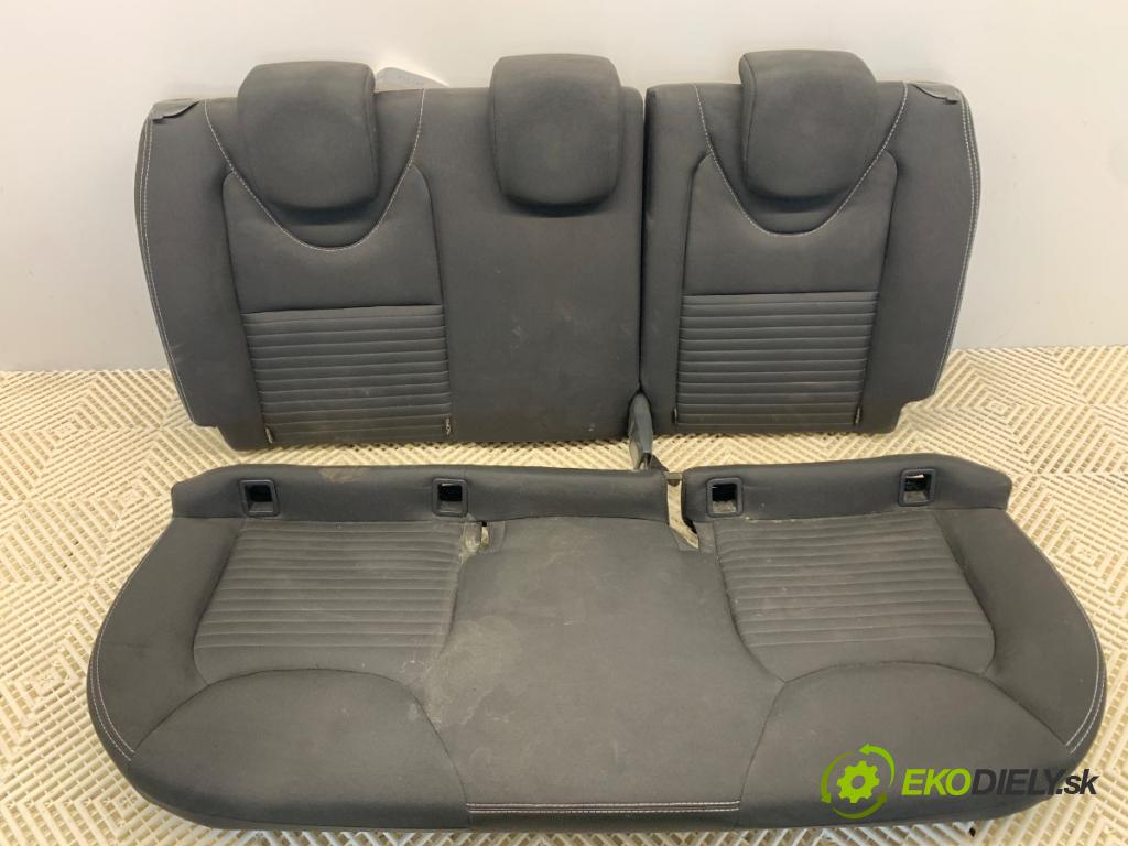 RENAULT CLIO IV liftback 2018 54 kW 1.2 16V 1149 Sedadlo druhý rad 