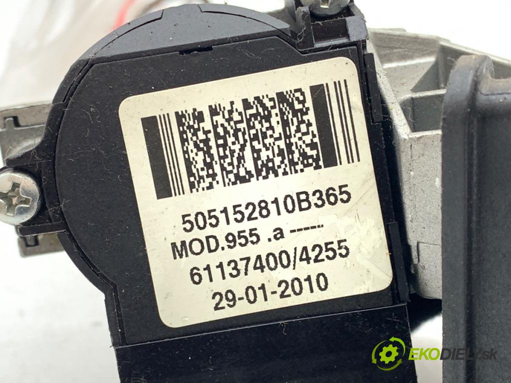 FIAT PUNTO EVO liftback 2010 55 kW 1.3 D Multijet (199AXC1A, 199BXC1A, 199AXT1A, 199BXT1A) 1248 spínačka 505152810 (Spínací skříňka)