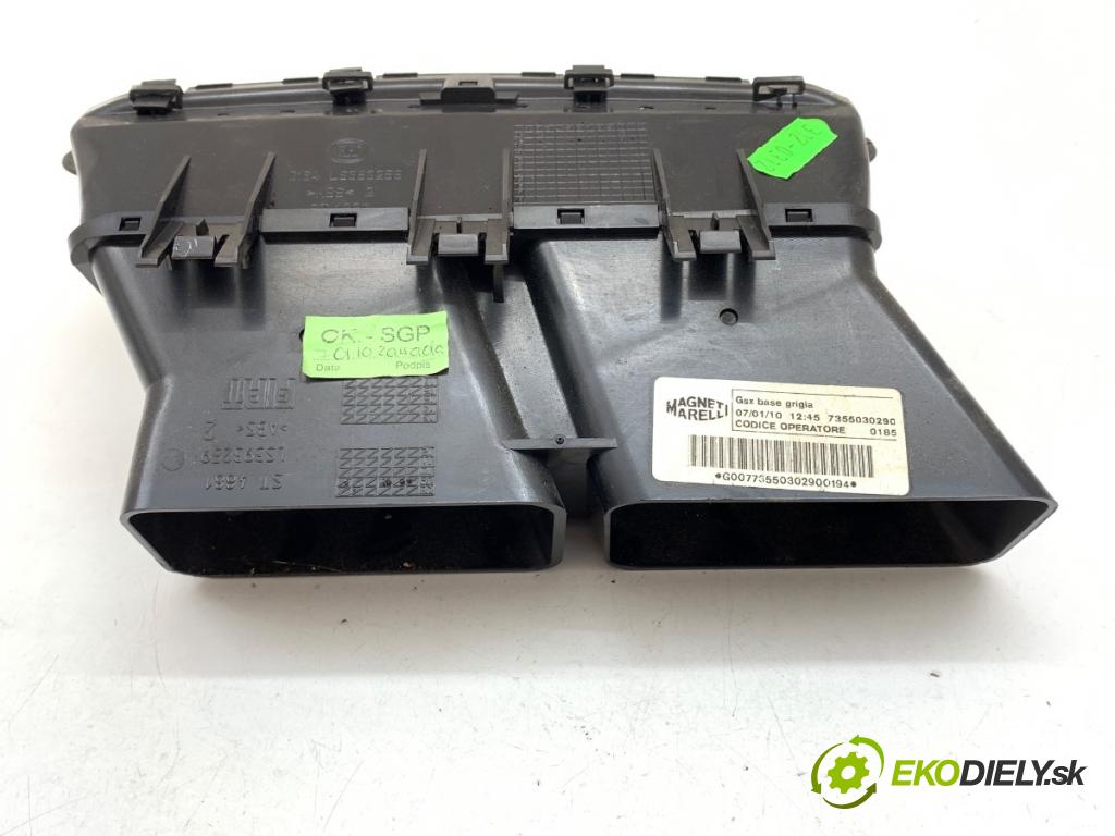 FIAT PUNTO EVO liftback 2010 55 kW 1.3 D Multijet (199AXC1A, 199BXC1A, 199AXT1A, 199BXT1A) 1248 Mriežky kúrenia predný 7355030290