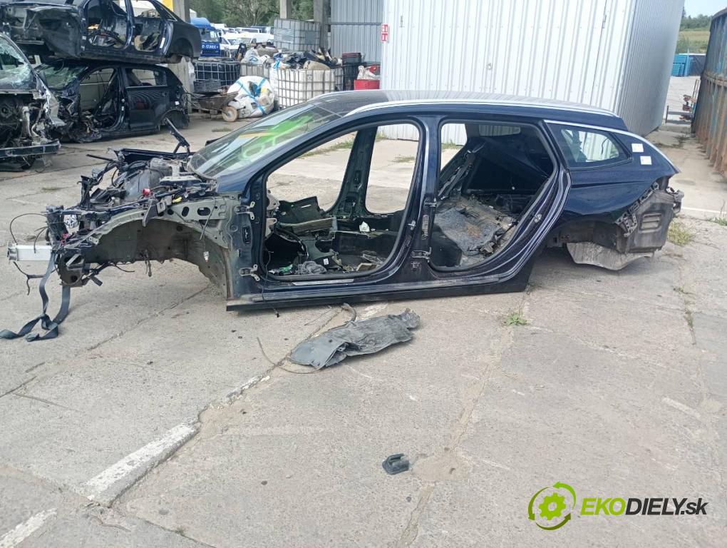 OPEL INSIGNIA B Kombi 2018 121 kW 1.5 (35) 1490 karoséria ČTVRŤÁK: Blatník prah strecha PODŁUŻNICA 
