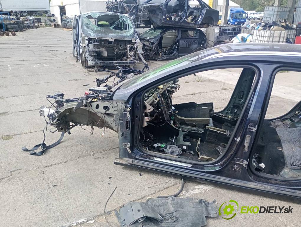 OPEL INSIGNIA B Kombi 2018 121 kW 1.5 (35) 1490 karoséria ČTVRŤÁK: Blatník prah strecha PODŁUŻNICA