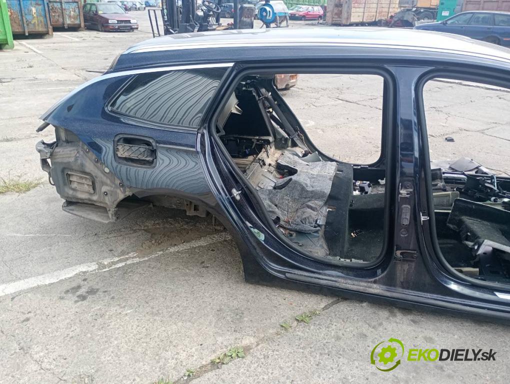 OPEL INSIGNIA B Kombi 2018 121 kW 1.5 (35) 1490 karoséria ČTVRŤÁK: Blatník prah strecha PODŁUŻNICA