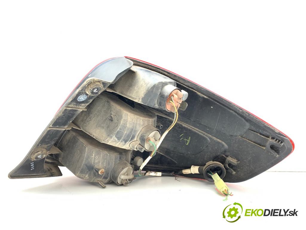 SUZUKI SX4 liftback 2007 79 kW 1.6 VVT (RW 416) 1586 světlo levý zadní část 220-16684
