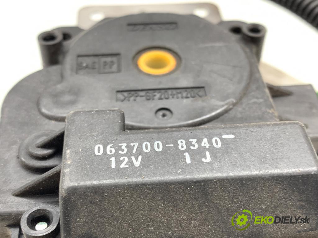 HONDA CR-V III SUV 2007 103 kW 2.2 i-CTDi 4WD (RE6) 2204 motor topení 063700-8340