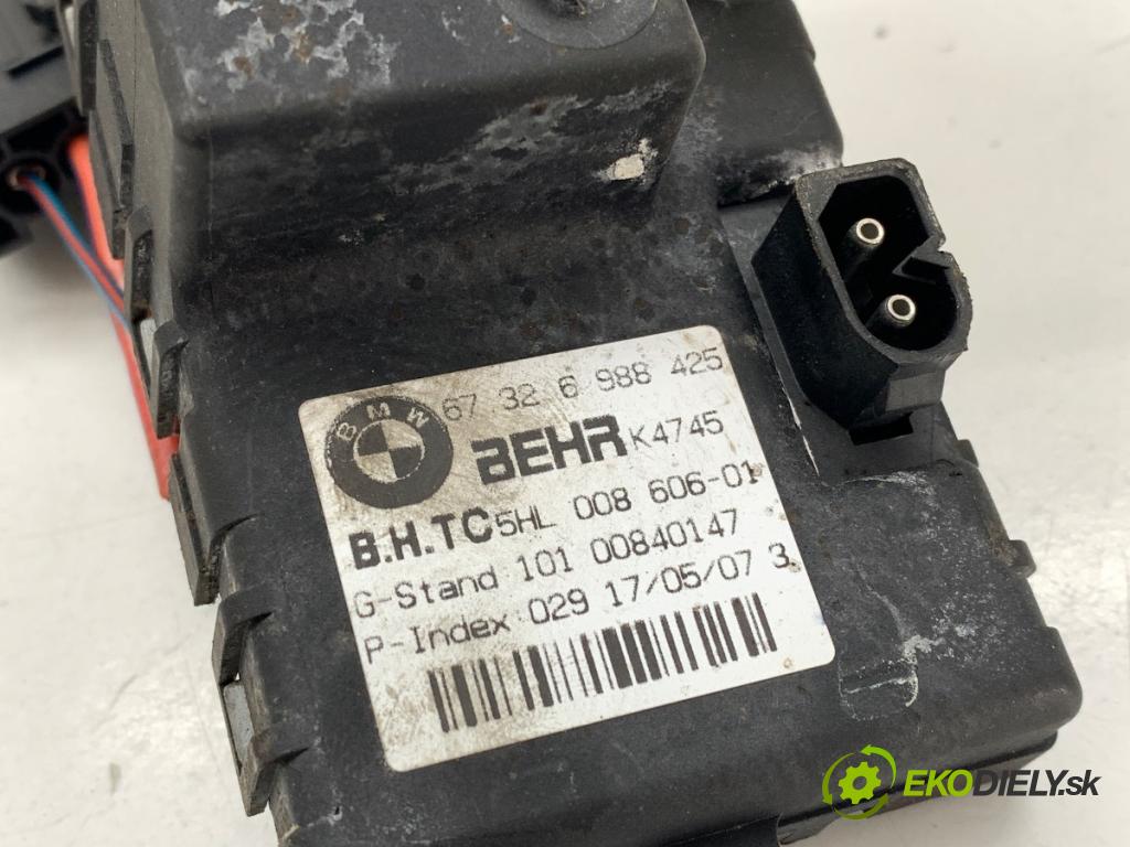 BMW E61 Kombi 2007 173 kW 530 d 2993 odpor rezistor topení vzduchu 6988425 (Odpor topení)