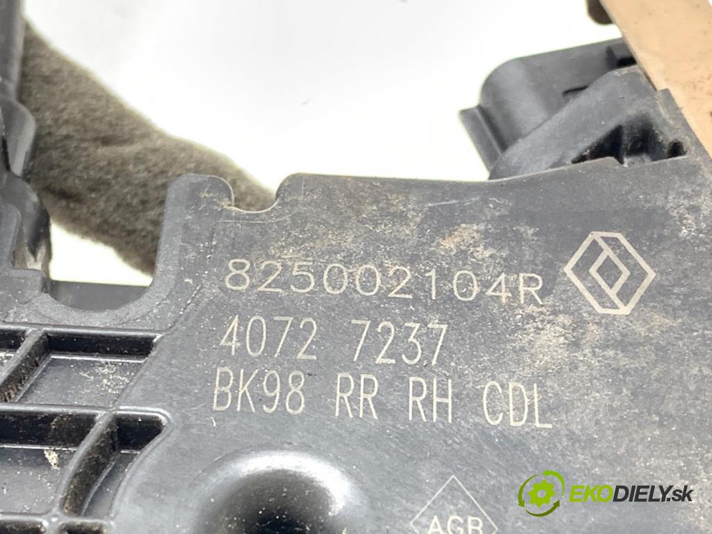 RENAULT CLIO IV liftback 2018 54 kW 1.2 16V 1149 zámok Dvere pravy zad 825002104R