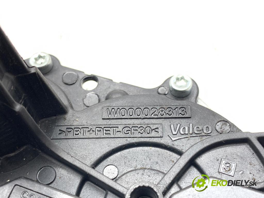 RENAULT CLIO IV liftback 2018 54 kW 1.2 16V 1149 Motor stieračov zad 287105483R