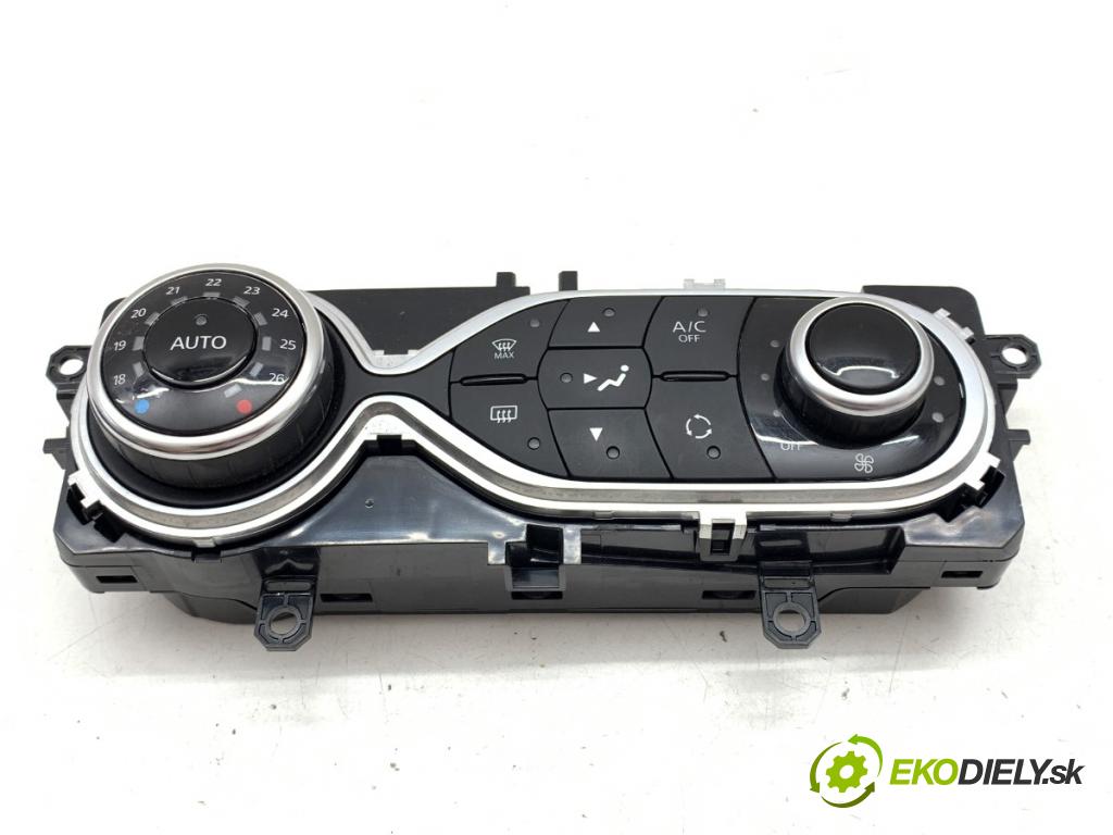 RENAULT CLIO IV liftback 2018 54 kW 1.2 16V 1149 Panel ovládaní topení  (Páčky pod volantem)
