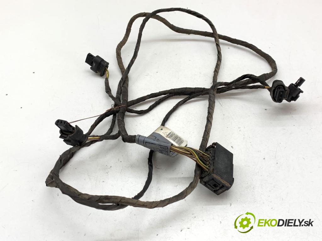 BMW E61 Kombi 2007 173 kW 530 d 2993 Káblovačka PDC zad 9122276