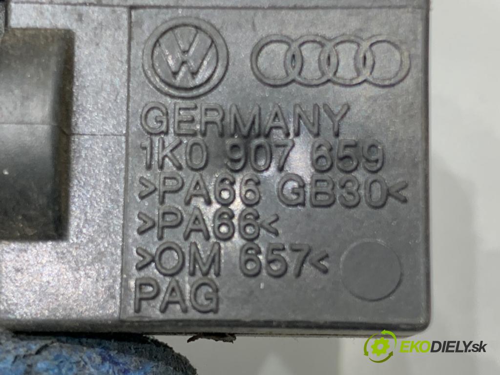 VW PASSAT CC B6 coupe 2008 103 kW 2.0 TDI 1968 Snímač kvality vzduchu 1K0907659