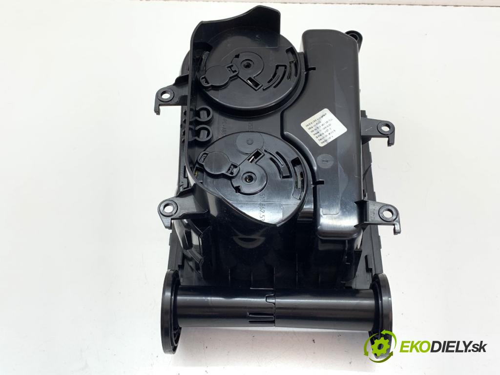 VW GOLF VII Kombi 2015 81 kW 1.6 TDI 1598 Držiak na nápoje 510862531 (Držiak (úchyt) na nápoje)