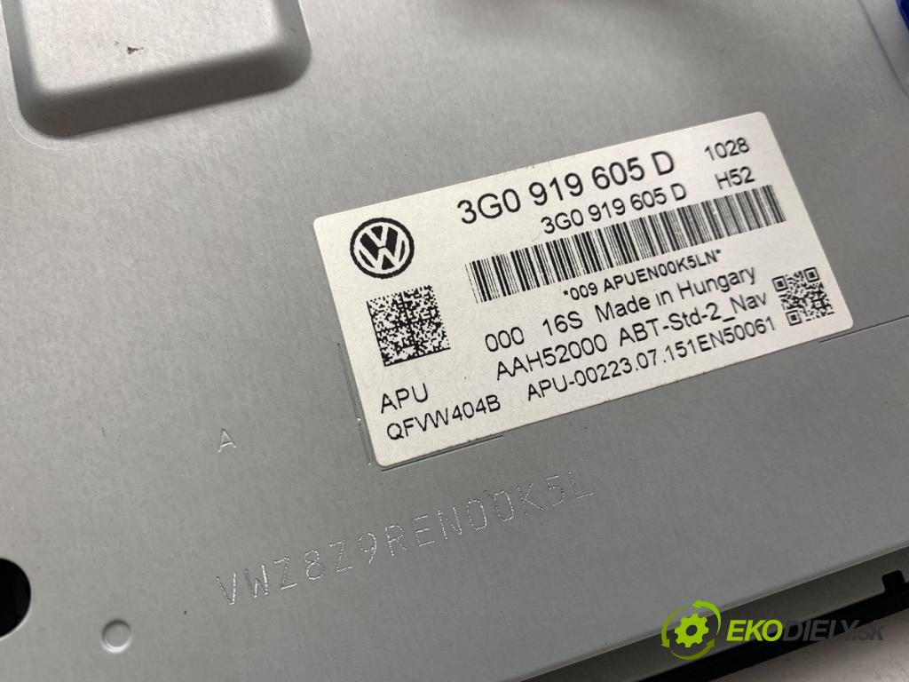 VW GOLF VII Kombi 2015 81 kW 1.6 TDI 1598 RADIO 3G0919605D (Audio zariadenie)