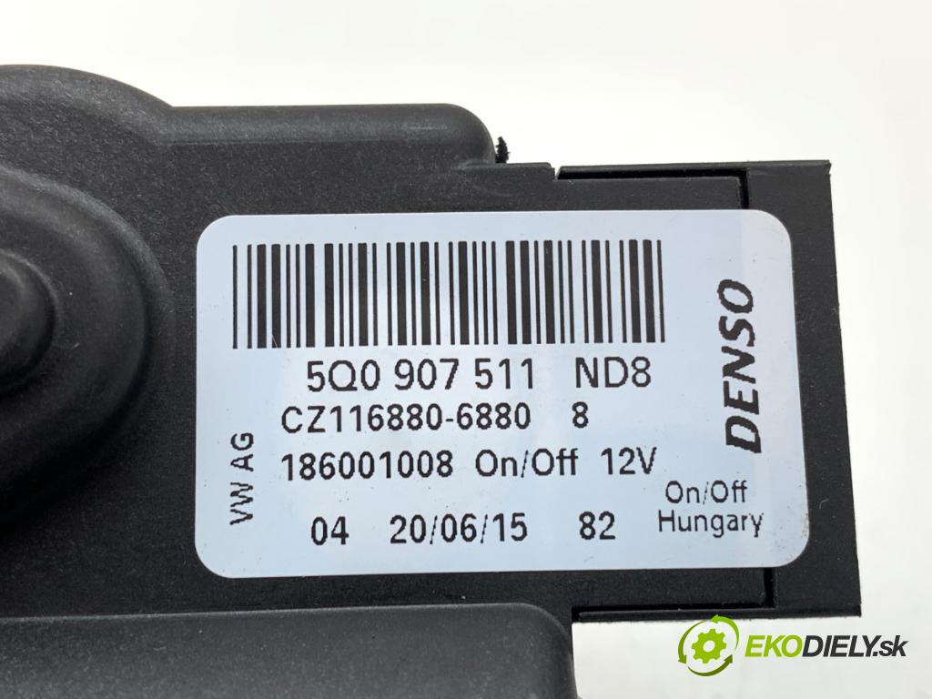 VW GOLF VII Kombi 2015 81 kW 1.6 TDI 1598 motor topení 5Q0907511