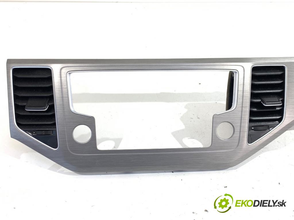 VW GOLF VII Kombi 2015 81 kW 1.6 TDI 1598 Mriežky kúrenia predný 510815736A