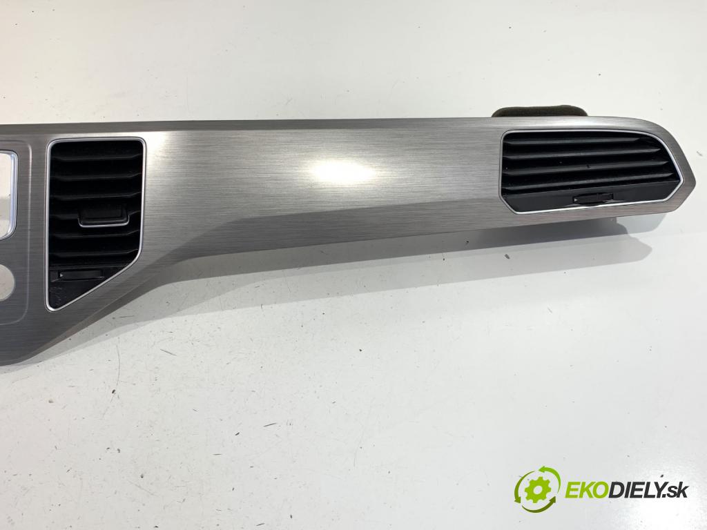 VW GOLF VII Kombi 2015 81 kW 1.6 TDI 1598 Mriežky kúrenia predný 510815736A
