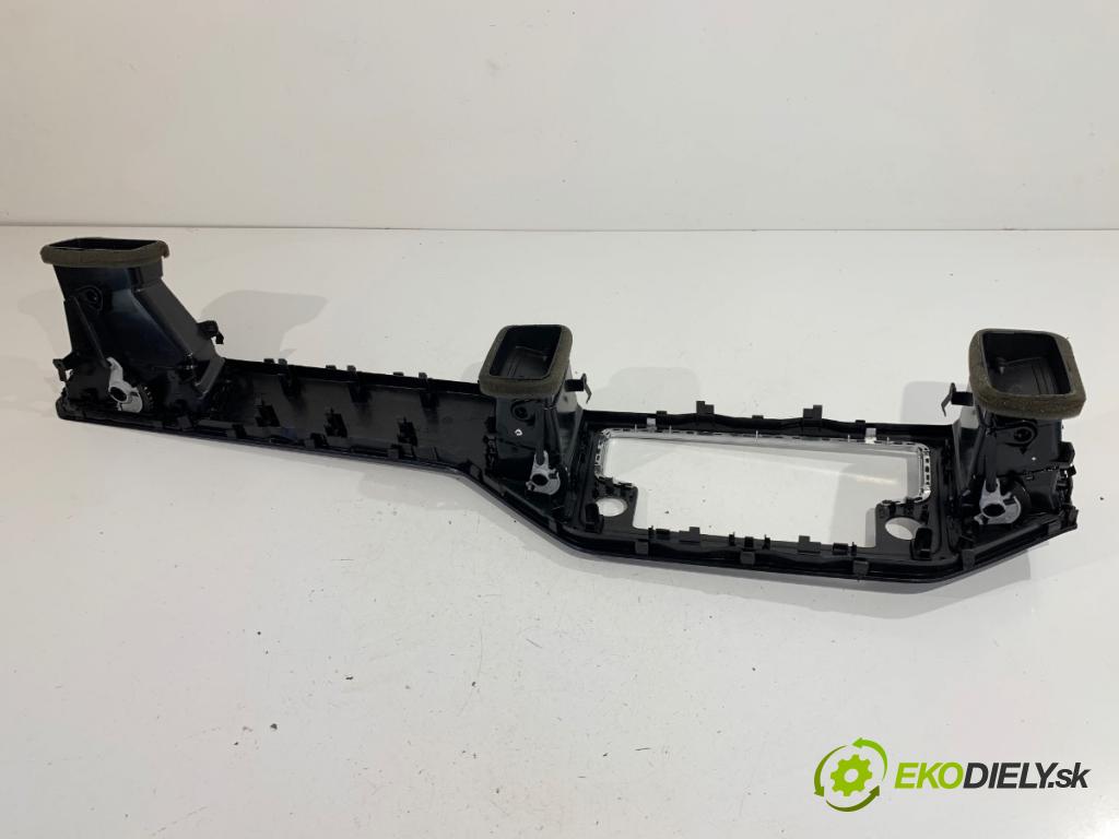 VW GOLF VII Kombi 2015 81 kW 1.6 TDI 1598 Mriežky kúrenia predný 510815736A