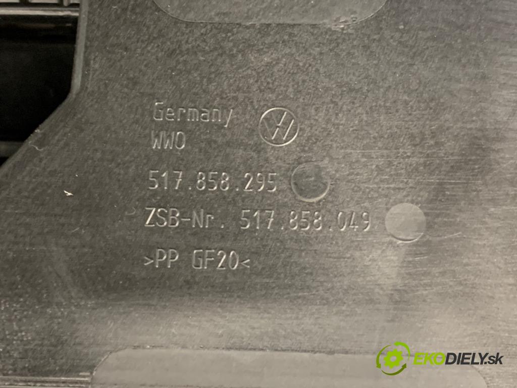 VW GOLF VII Kombi 2015 81 kW 1.6 TDI 1598 palubní doska  (Palubní deska)